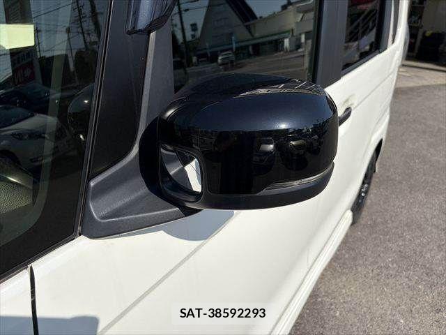 Honda N BOX CUSTOM 2023-05 7962874-21