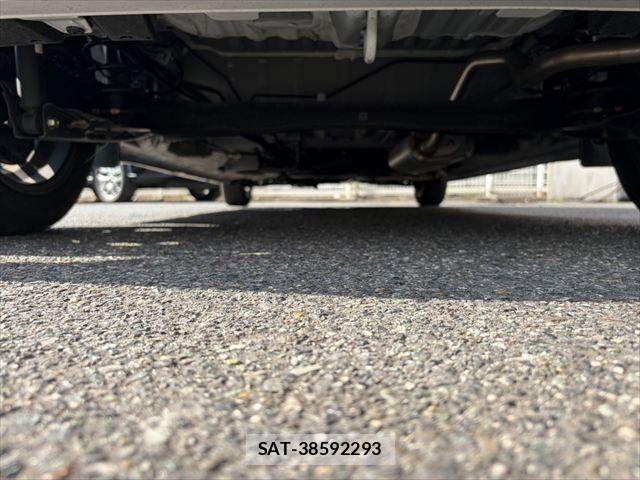 Honda N BOX CUSTOM 2023-05 7962874-28