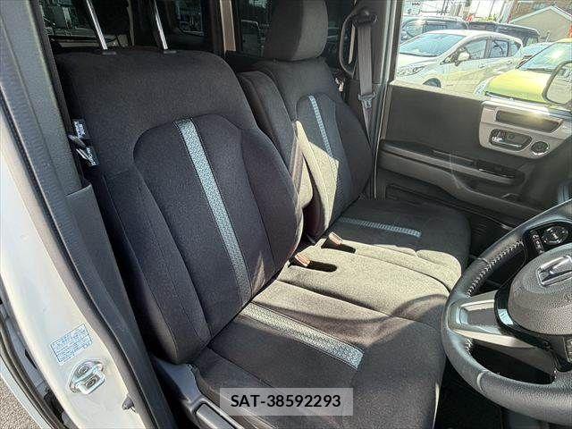 Honda N BOX CUSTOM 2023-05 7962874-5