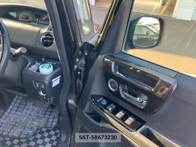 Honda N BOX CUSTOM 2018-09 7980273-12
