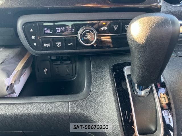 Honda N BOX CUSTOM 2018-09 7980273-19