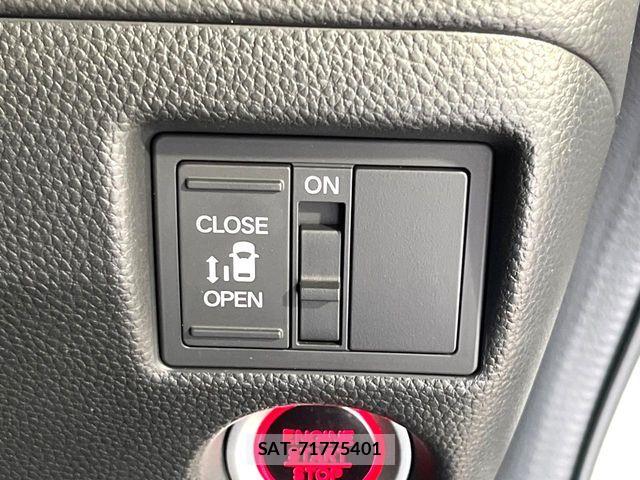 Honda N BOX CUSTOM 2018-10 7980258-4