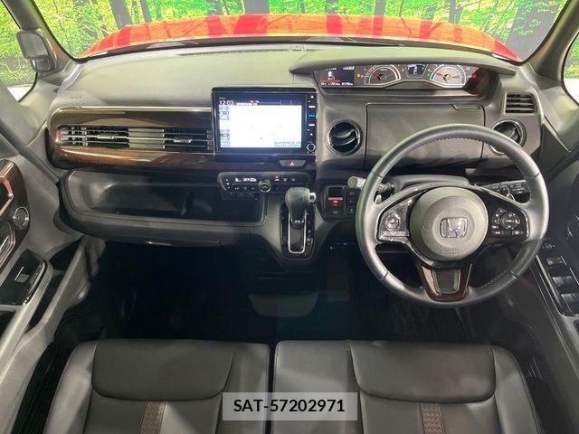 Honda N BOX CUSTOM 2022-02 7980222-4