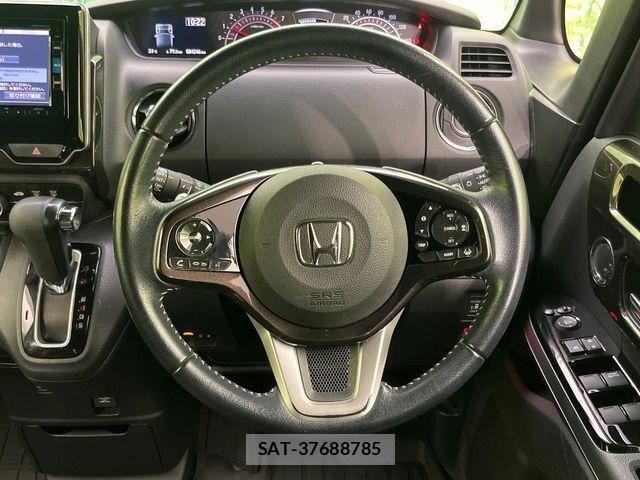 Honda N BOX CUSTOM 2018-04 7980261-11