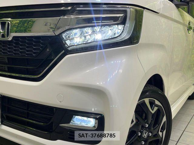 Honda N BOX CUSTOM 2018-04 7980261-12