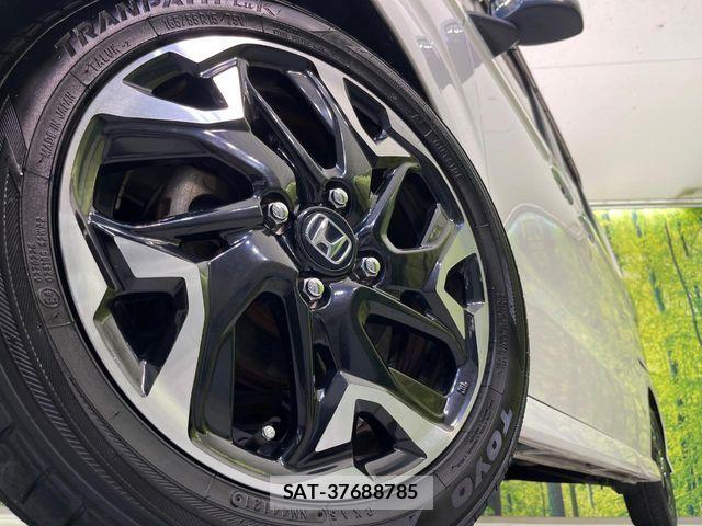 Honda N BOX CUSTOM 2018-04 7980261-13
