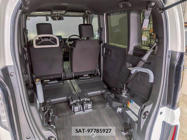 Honda N BOX CUSTOM 2025-01 7980221-24