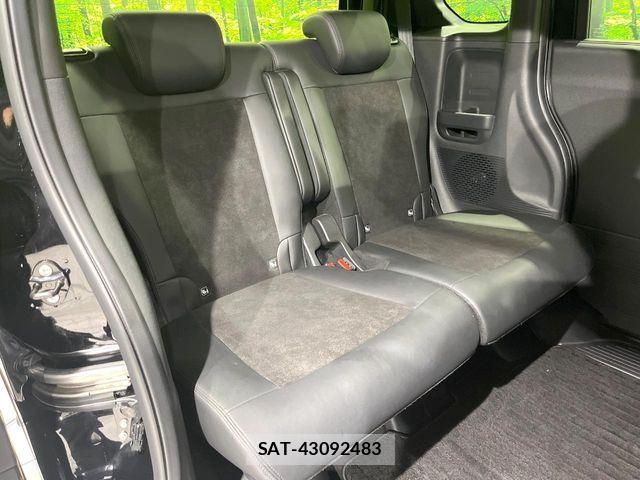 Honda N BOX CUSTOM 2025-09 7980219-8