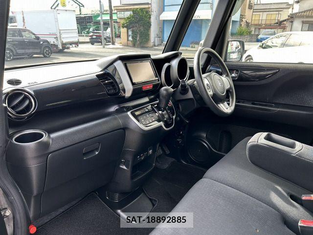 Honda N BOX CUSTOM 2016-12 7980275-12