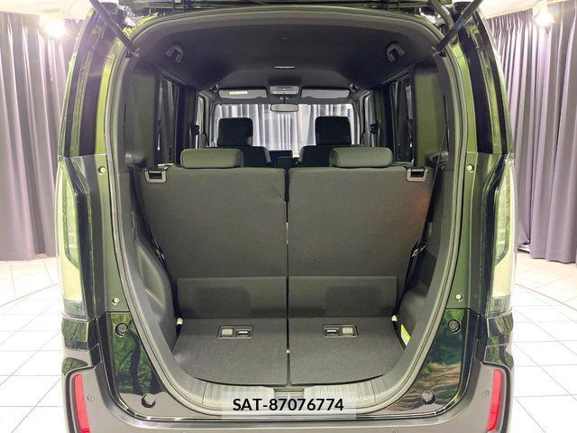 Honda N BOX CUSTOM 2024-09 7980235-9