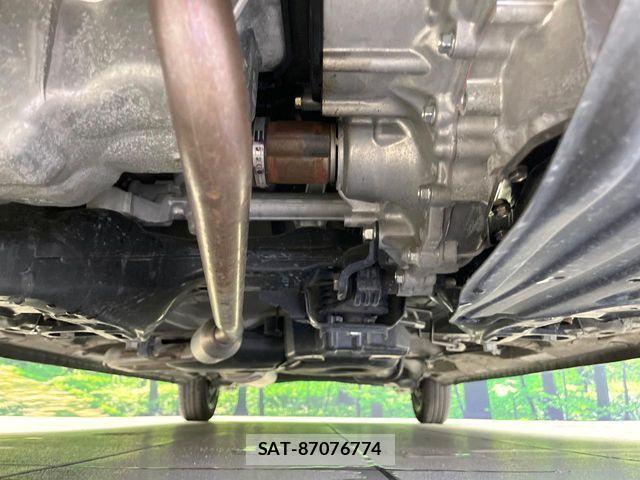Honda N BOX CUSTOM 2024-09 7980235-18