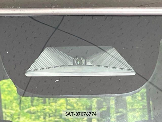 Honda N BOX CUSTOM 2024-09 7980235-6