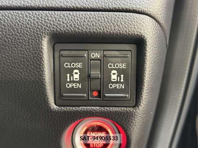Honda N BOX CUSTOM 2023-02 7980236-13