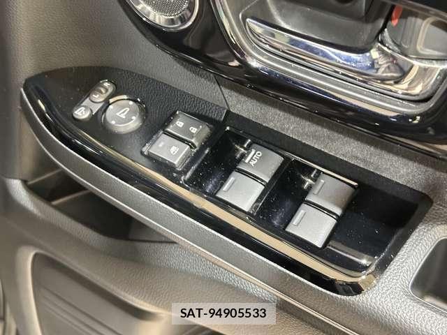 Honda N BOX CUSTOM 2023-02 7980236-16