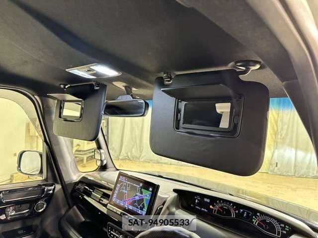 Honda N BOX CUSTOM 2023-02 7980236-27
