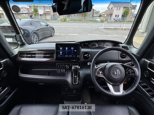 Honda N BOX CUSTOM 2019-06 7980259-1