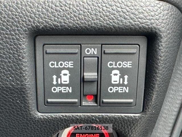 Honda N BOX CUSTOM 2019-06 7980259-25
