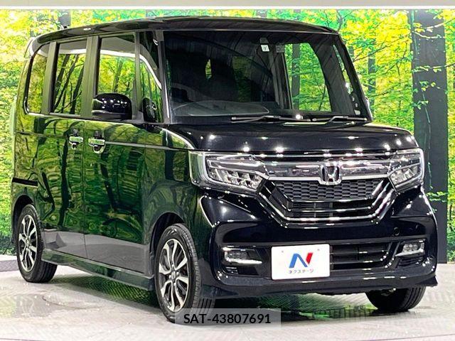 Honda N BOX CUSTOM 2019-06 7980246-15