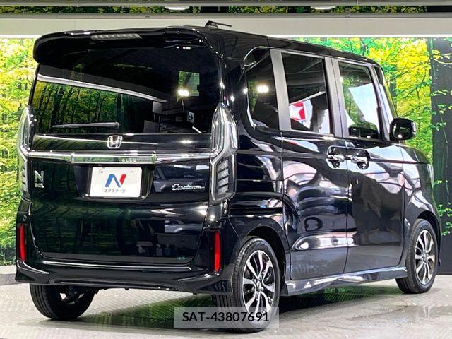 Honda N BOX CUSTOM 2019-06 7980246-16