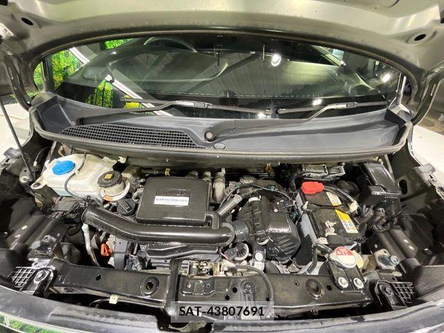Honda N BOX CUSTOM 2019-06 7980246-17