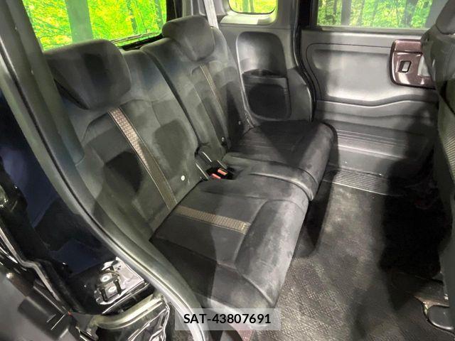 Honda N BOX CUSTOM 2019-06 7980246-8