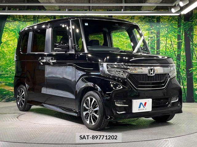 Honda N BOX CUSTOM 2018-05 7980254-15