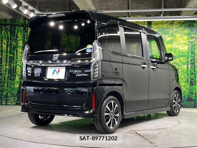 Honda N BOX CUSTOM 2018-05 7980254-16