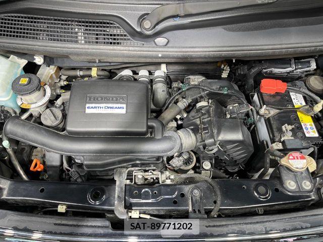 Honda N BOX CUSTOM 2018-05 7980254-17
