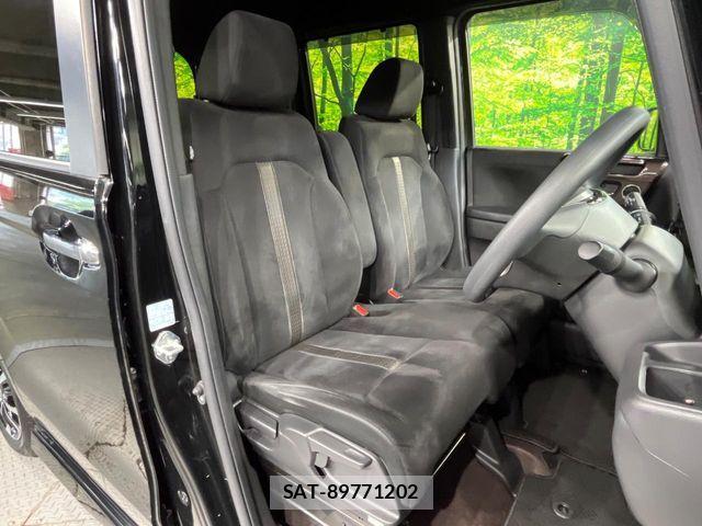 Honda N BOX CUSTOM 2018-05 7980254-7