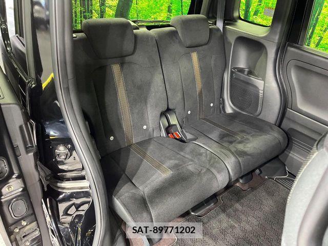 Honda N BOX CUSTOM 2018-05 7980254-8