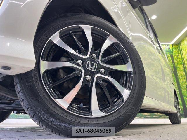 Honda N BOX CUSTOM 2018-01 7980256-12