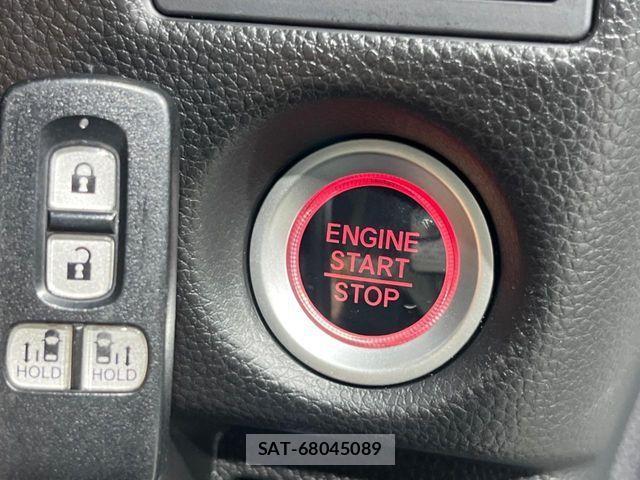 Honda N BOX CUSTOM 2018-01 7980256-6