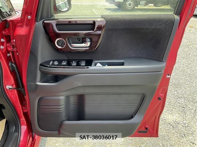 Honda N BOX CUSTOM 2023-02 7980253-10