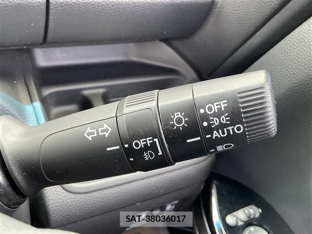Honda N BOX CUSTOM 2023-02 7980253-14