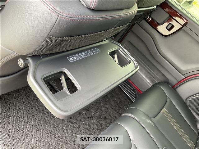 Honda N BOX CUSTOM 2023-02 7980253-25