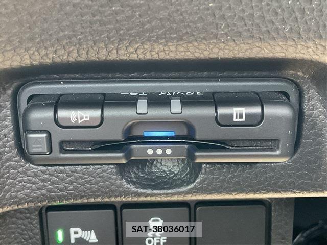 Honda N BOX CUSTOM 2023-02 7980253-5