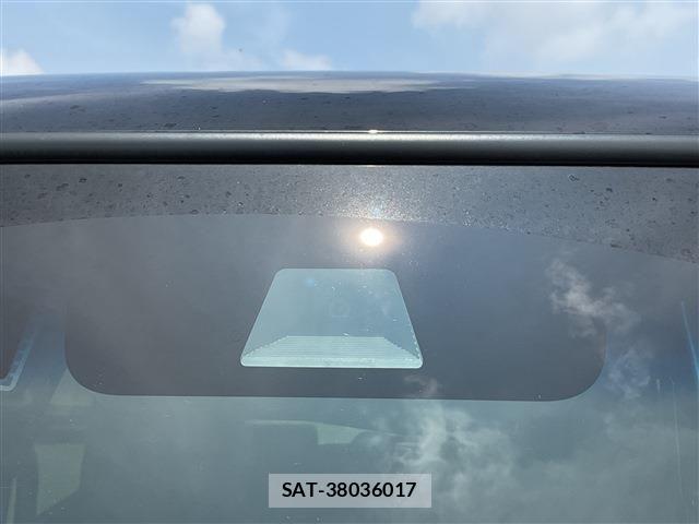 Honda N BOX CUSTOM 2023-02 7980253-6