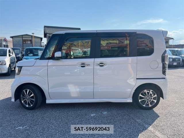 Honda N BOX CUSTOM 2022-10 7980239-10