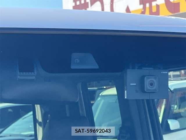 Honda N BOX CUSTOM 2022-10 7980239-18
