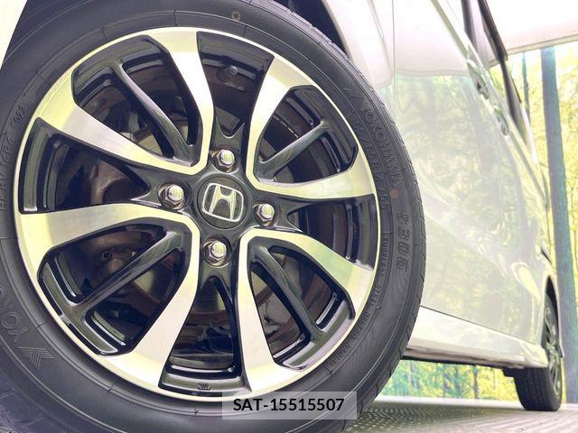 Honda N BOX CUSTOM 2019-03 7980265-12