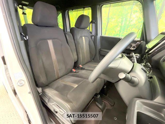 Honda N BOX CUSTOM 2019-03 7980265-7