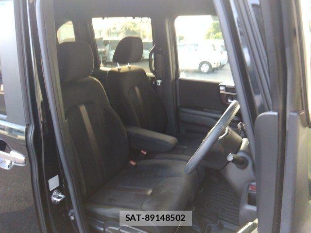 Honda N BOX CUSTOM 2018-06 8037182-9
