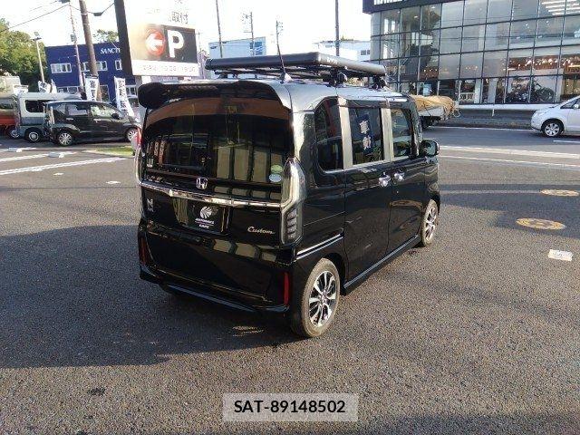 Honda N BOX CUSTOM 2018-06 8037182-2