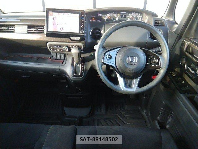 Honda N BOX CUSTOM 2018-06 8037182-8