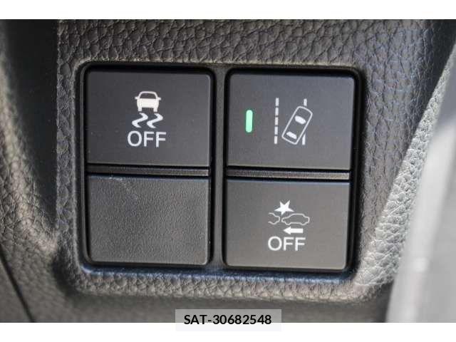 Honda N BOX CUSTOM 2019-12 8037174-12