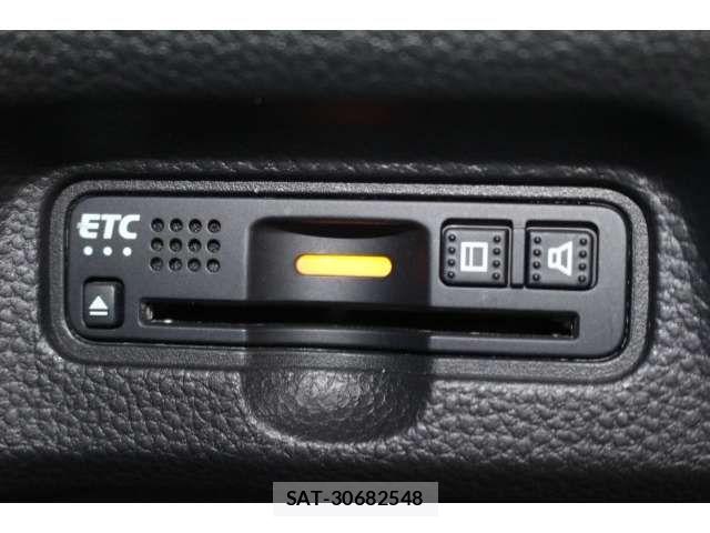 Honda N BOX CUSTOM 2019-12 8037174-13