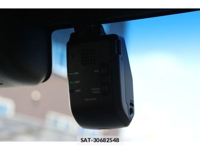 Honda N BOX CUSTOM 2019-12 8037174-6