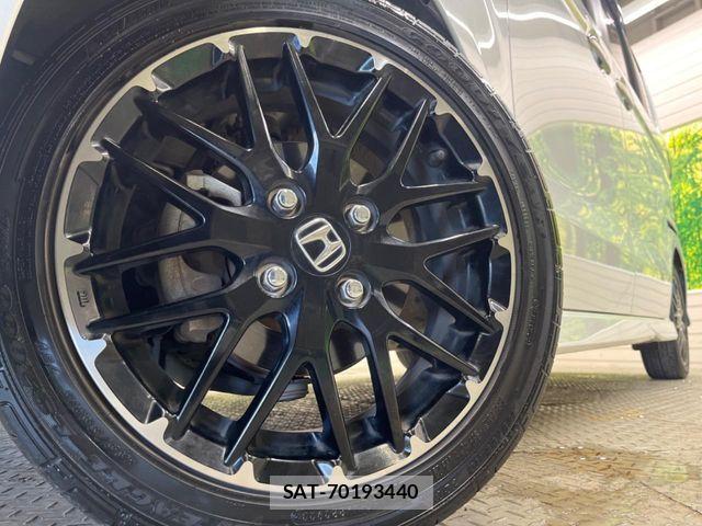 Honda N BOX CUSTOM 2021-07 8037132-12