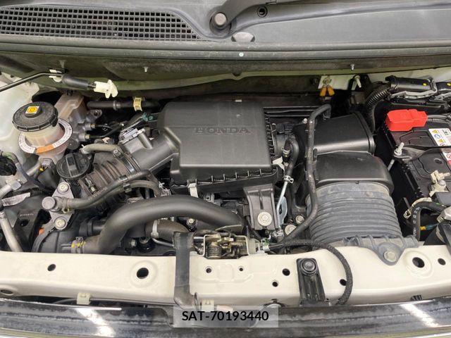 Honda N BOX CUSTOM 2021-07 8037132-17