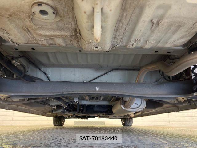 Honda N BOX CUSTOM 2021-07 8037132-18
